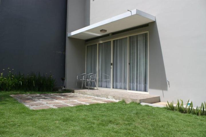 Imah Dago Villa - Budget Staycation Villa In Bandung Kültér fotó